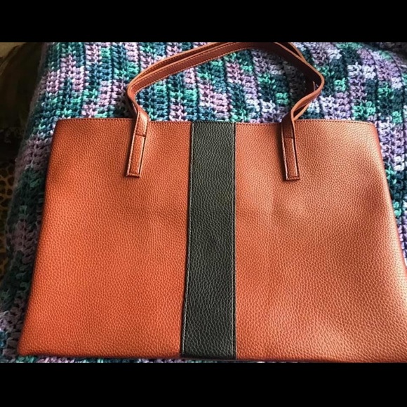 Vince Camuto Tan and Black Vegan Tote Bag - Picture 1 of 5